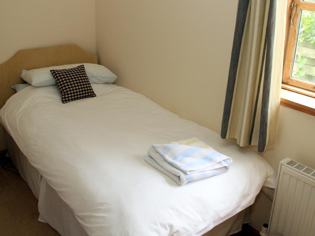 Westacre Lodge ออคเทอราร์เดอร์ ภายนอก รูปภาพ
