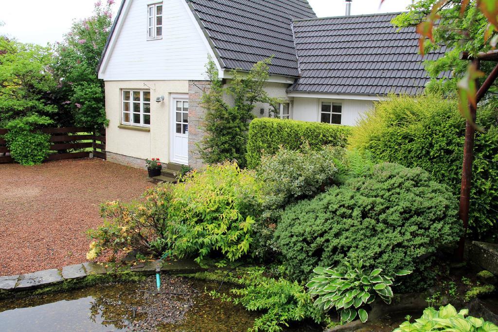 Westacre Lodge ออคเทอราร์เดอร์ ภายนอก รูปภาพ